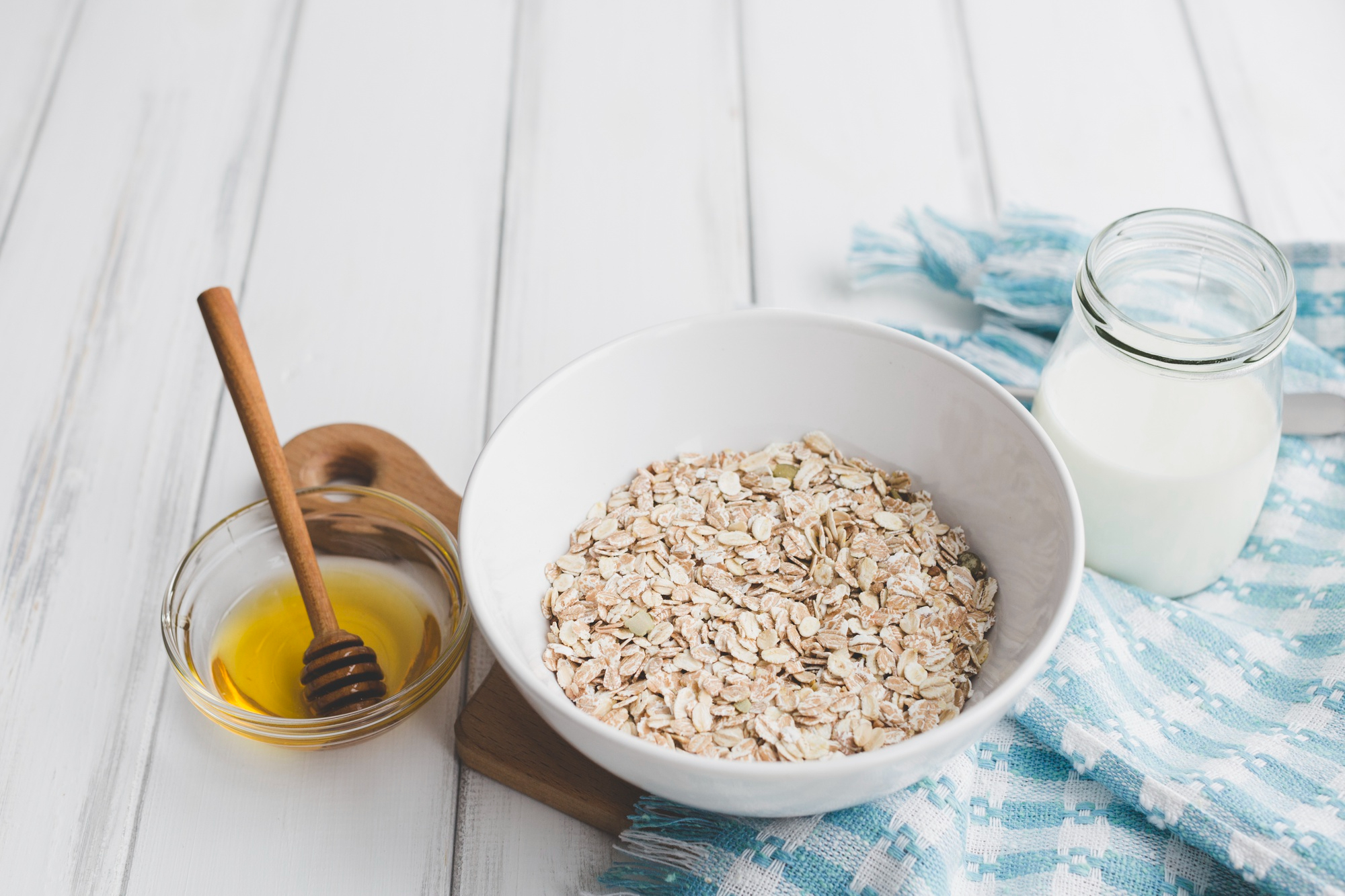 Oatmeal and Milk Hydrator