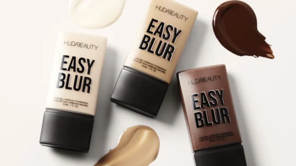 Huda Beauty Easy Blur Foundation