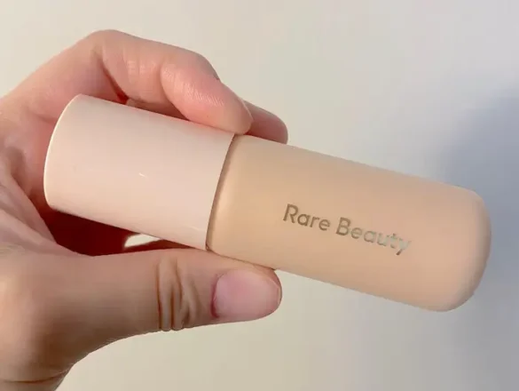 Rare Beauty Tinted Moisturizer